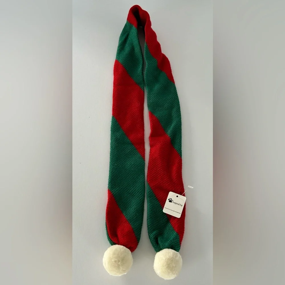 🦋 5/$25 - Christmas Scarf for Pets by The Pampered Pup